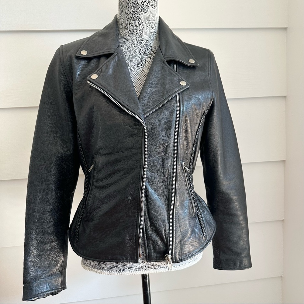 Vintage Black Leather Biker Jacket Soft Leather Insulated size Small